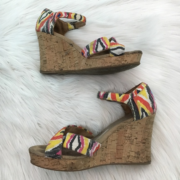 Toms Shoes - 🍏 Toms Wedges Size 9.5 Multicolor Ankle Strap